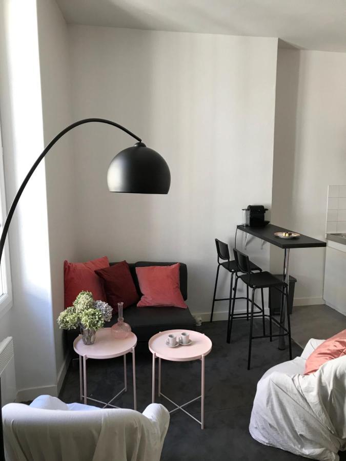 Studio De 30 M2 Dans Le Triangle D'Or De Bordeaux Luaran gambar