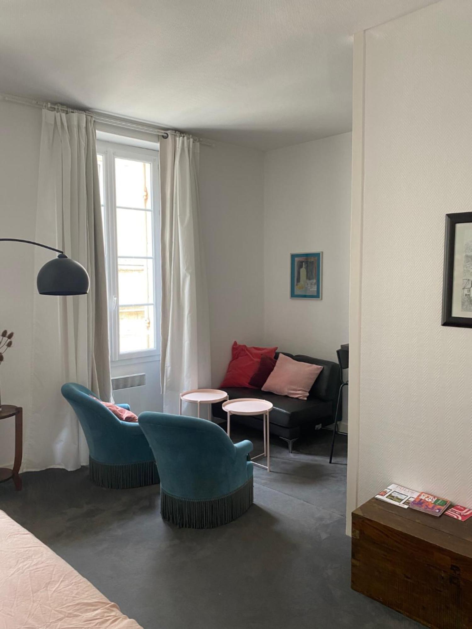 Studio De 30 M2 Dans Le Triangle D'Or De Bordeaux Luaran gambar